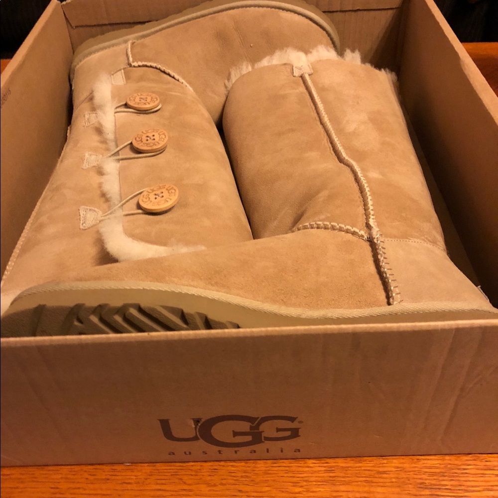 UGG boots size 10